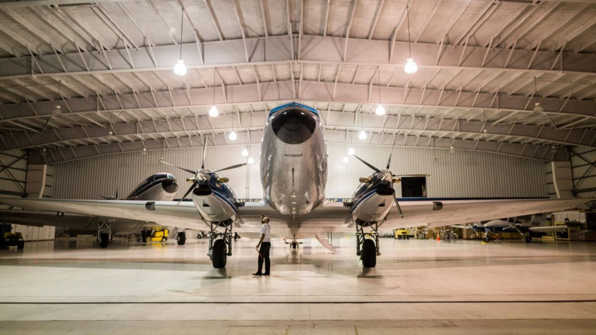 Hangar-7 Eintrittspreise und Öffnungszeiten – Infos zum Red Bull Flugzeugmuseum