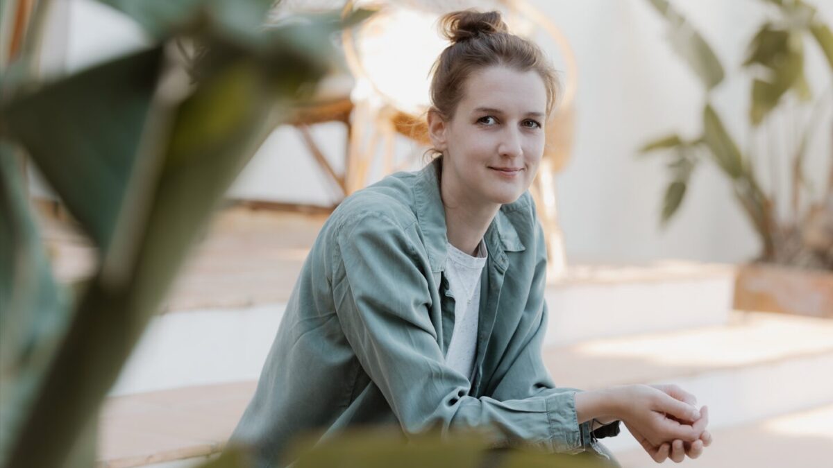Ein Blick hinter die Kulissen von Pineapple Blue – Interview mit Julia Ledl
