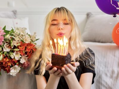 Kurze und liebevolle Geburtstagsprüche für Frauen