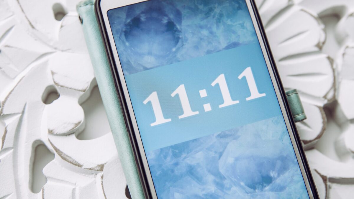 11:11 Uhr Bedeutung für die Liebe