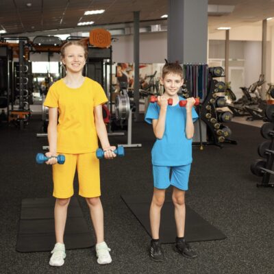 Ab wann darf man ins Fitnessstudio