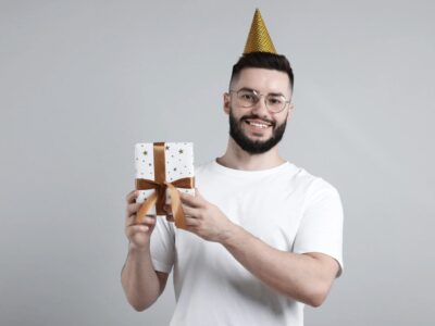 Persönliche Glückwünsche zum Geburtstag für den Mann