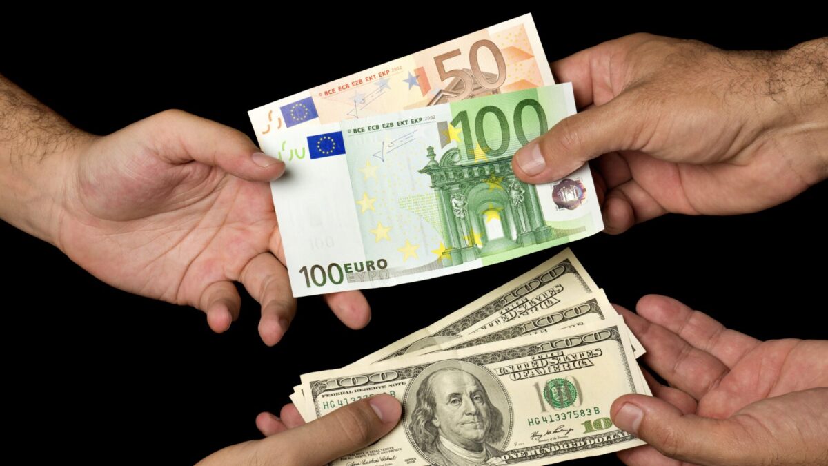 Ausländisches Geld in Euro wechseln in Österreich