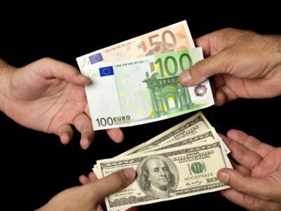 Ausländisches Geld in Euro wechseln in Österreich
