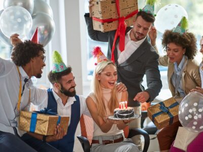 Geburtstagswünsche für den Chef Stilvolle und professionelle Gratulationen für den Vorgesetzten