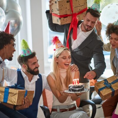 Geburtstagswünsche für den Chef Stilvolle und professionelle Gratulationen für den Vorgesetzten