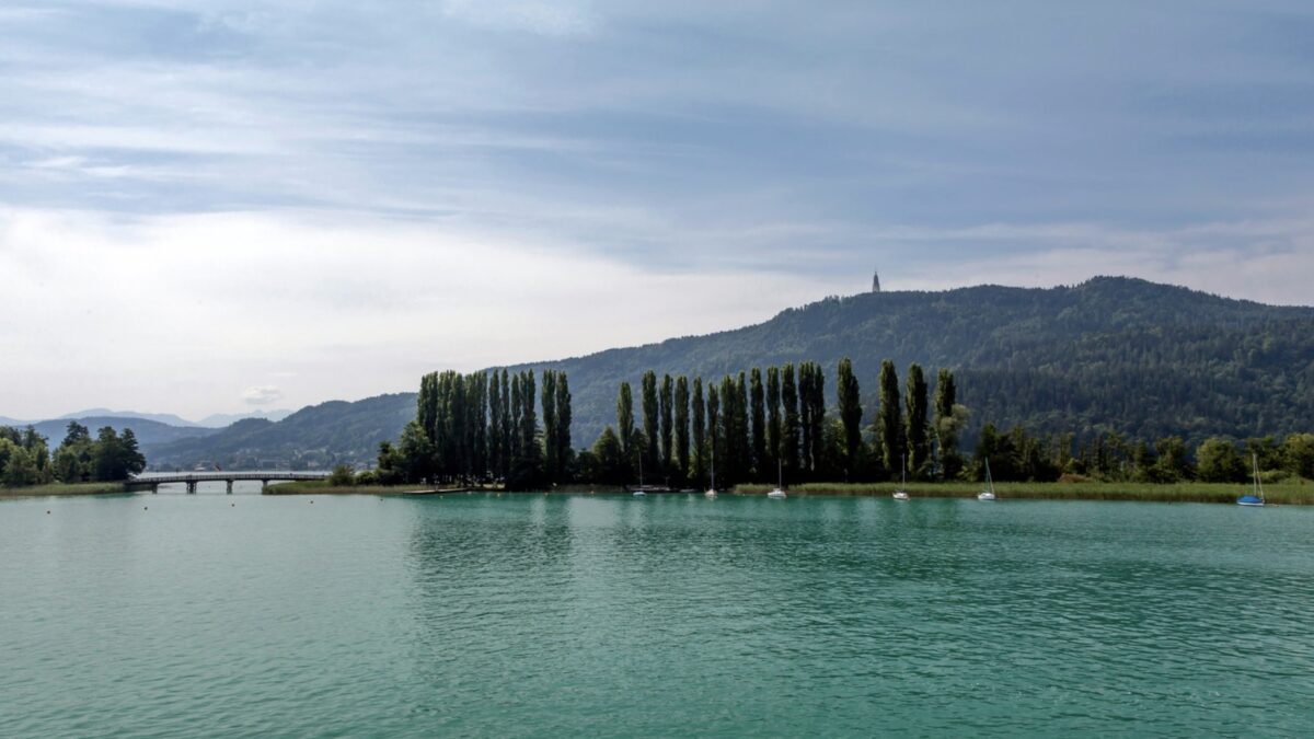 Wie tief ist der Wörthersee